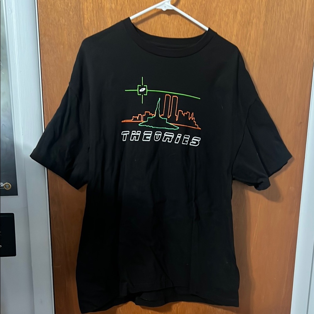 Theories of Atlantis “NY UFO” Tee